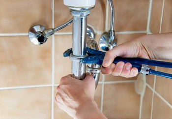 Experienced South Hill plumber in WA near 98371